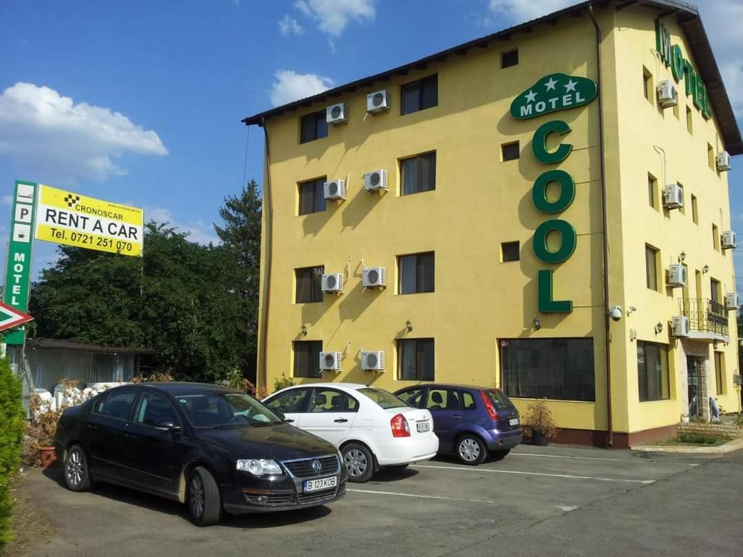 Motel Cool Barcanesti Exterior photo