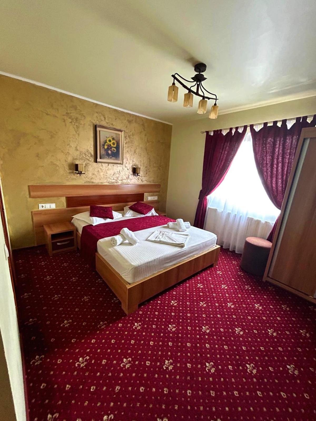 Motel Cool Barcanesti Exterior photo